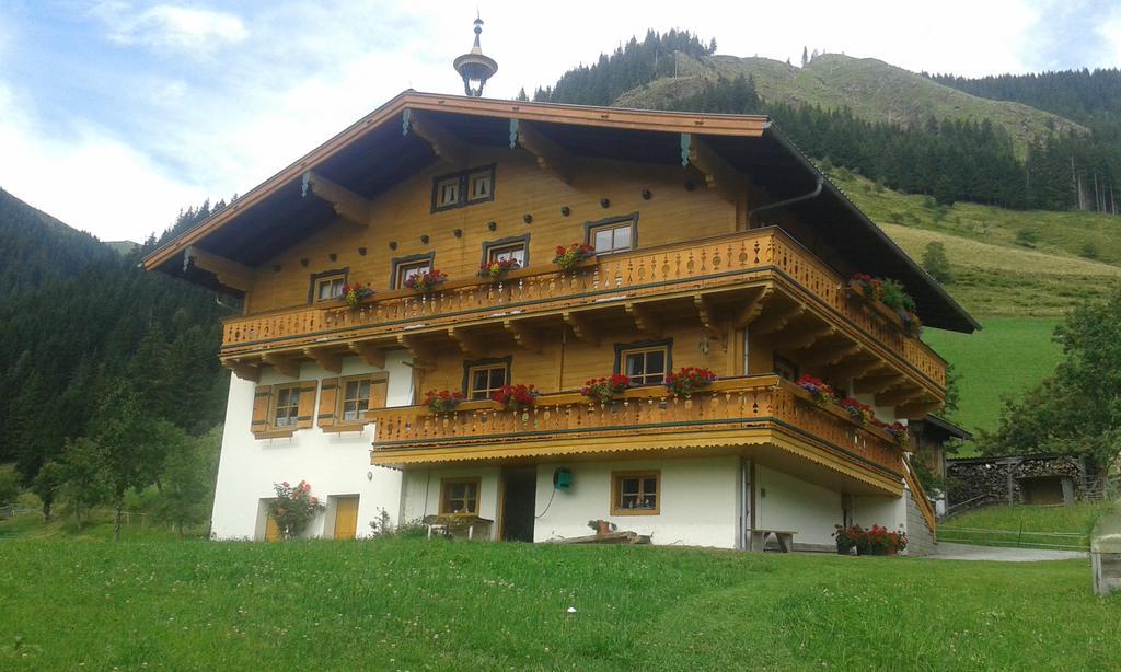 Biobergbauernhof Brandenau Lägenhet Taxenbach Exteriör bild